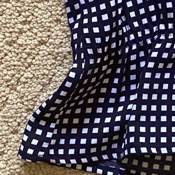 Checkered Top - Picture 4 of 4